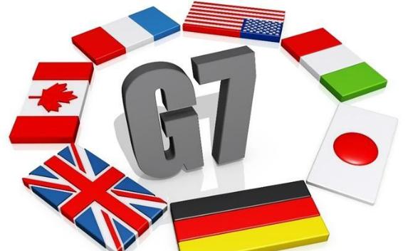 Послы стран G7 призвали «Миротворец» удалить личные данные журналистов
