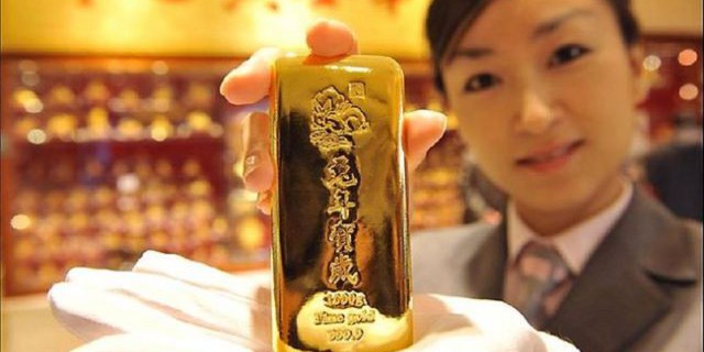 Золотовалютные резервы Китая упали до пятилетнего минимума