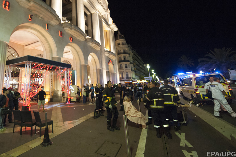 СМИ назвали имя террориста, устроившего атаку в Ницце
