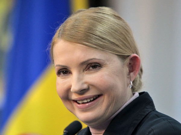 Гройсман: Украинцы доплачивали Тимошенко по 1000 долларов за услуги ЖКХ