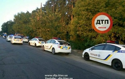 В Киеве восемь патрульных автомобилей пытались остановить Audi