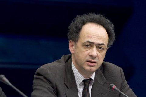 Посол ЕС в Украине прокомментировал голосование в российских диппредставительствах