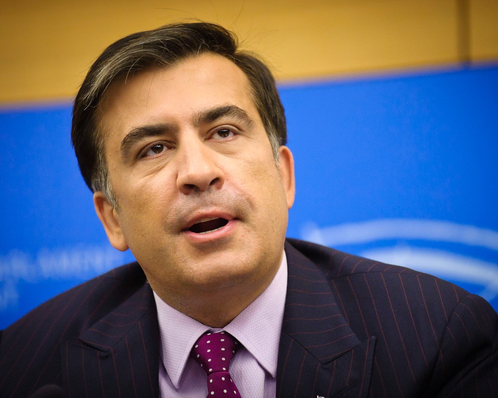Саакашвили для NY Times: Почему Украина проигрывает войну с коррупцией (перевод)