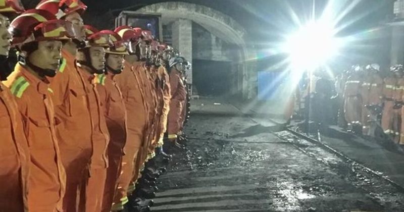Взрыв на шахте в Китае: погибли 33 человека