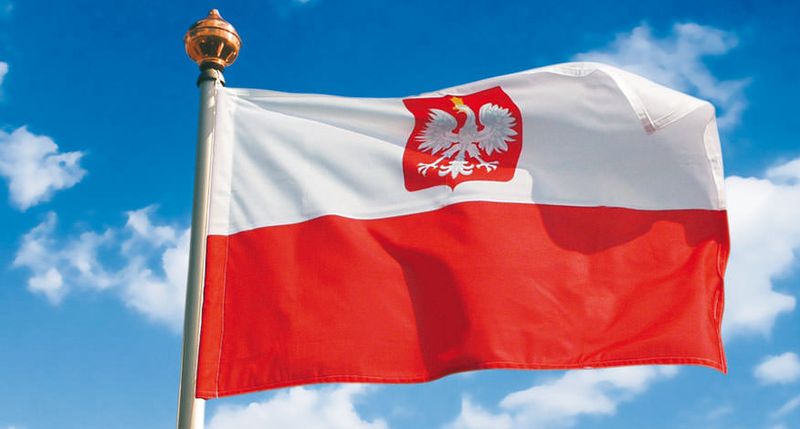 Польское МИД получило от Украины ноту за сожжение украинского флага