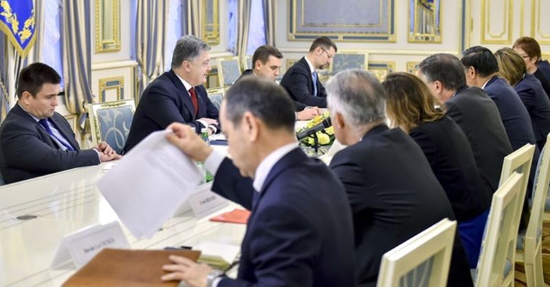 Страны G7 призвали Украину продолжить реформы