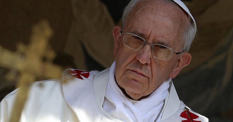 Папа Франциск осудил фейки