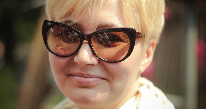 Украинская писательница грозит судом за русскую речь в магазине