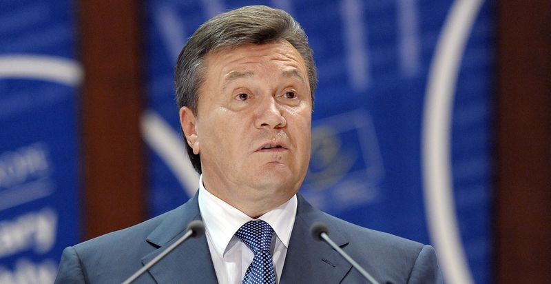 Швейцария продлила заморозку активов Януковича