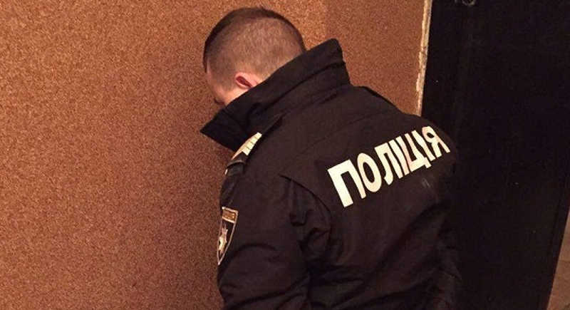 На львовском вокзале полицейские избивали пассажиров
