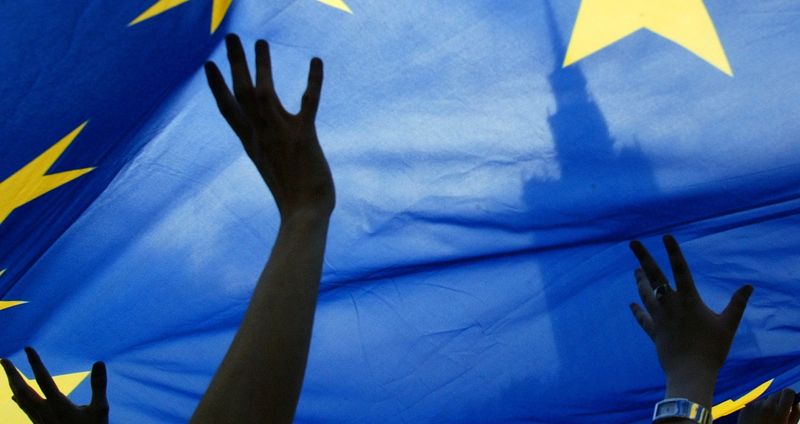 Евросоюз должен поменять модель отношений с Украиной, – МИД