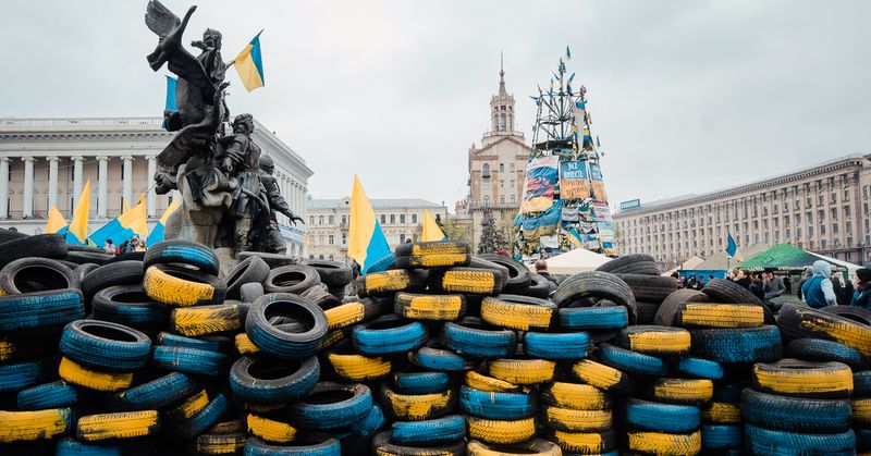 Восстановлена в должности уволенная за решения против участников Майдана судья