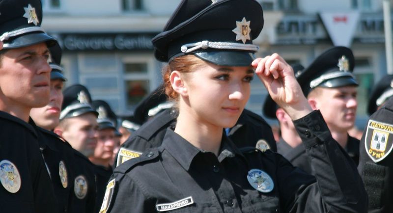 МВД: Украинцы стали больше доверять полиции и СМИ
