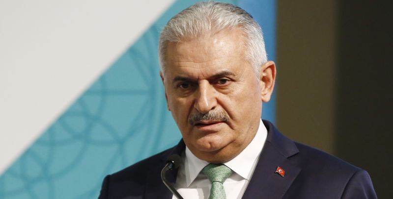 Премьер Турции выразил соболезнования в связи с терактом в Петербурге