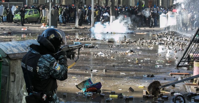В Киеве воспроизводят события 20 февраля 2014 года