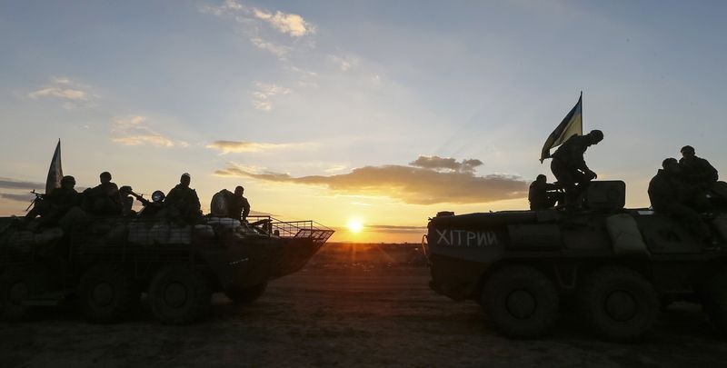 В зоне АТО двое военных погибли из-за неосторожного обращения с оружием