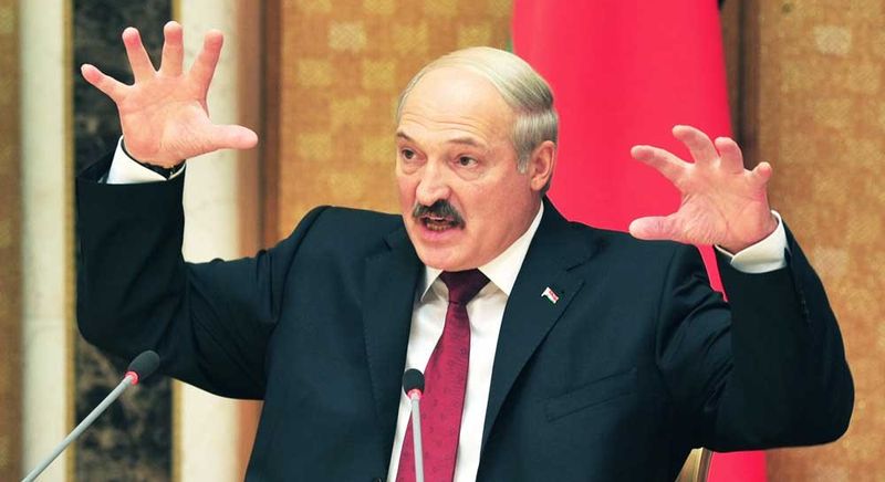 Лукашенко: Белоруссия вместе с Китаем будет бороться с цветными революциями