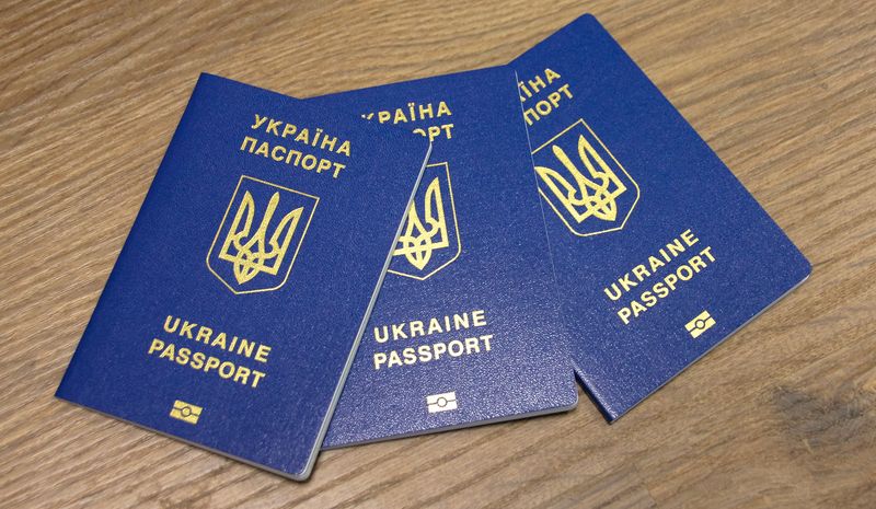 МИД: у жителей Крыма ажиотаж по поводу биометрических загранпаспортов