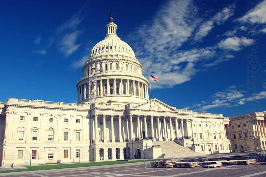 Конгресс США утвердил бюджет на 2017 год, включающий 560 млн долларов для Украины