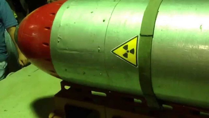 Джемилев: в Крыму шесть ядерных боеголовок