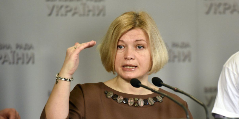 Геращенко: К Аграмунту обратятся с просьбой немедленно уйти в отставку