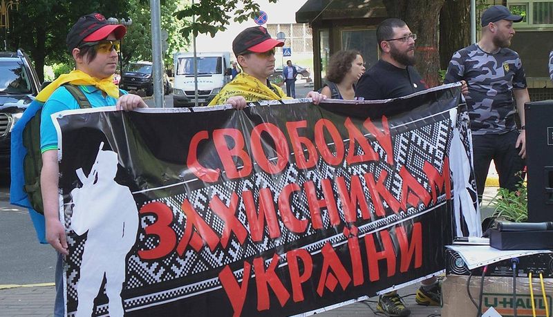 Суд Мукачево снял обвинения с бойцов «Правого сектора»