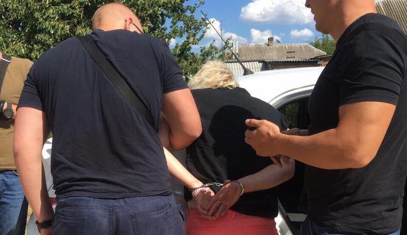 В Киеве задержали полицейскую, заказавшую похищение человека