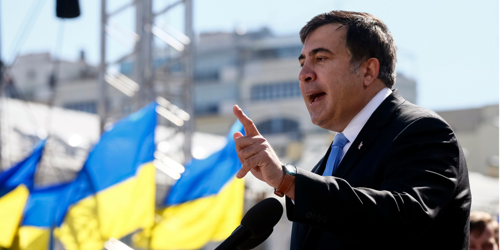 Foreign Policy: Нельзя так просто взять и избавиться от Саакашвили (перевод)
