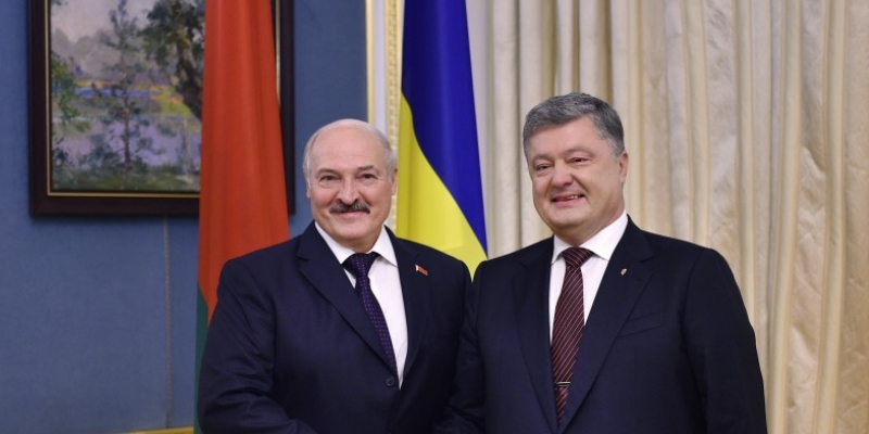 Лукашенко о Донбассе: Сделаем все, о чем попросят Порошенко и Путин
