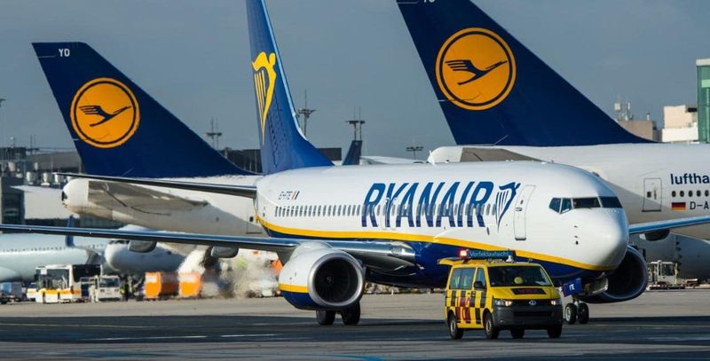 Ryanair отменила полеты в Украину