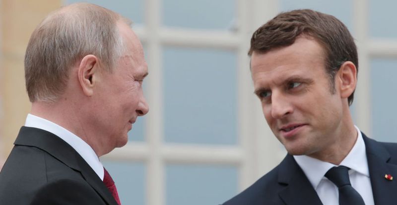 Кремль: На встрече с Макроном и Меркель Путин обсудит ситуацию в Украине