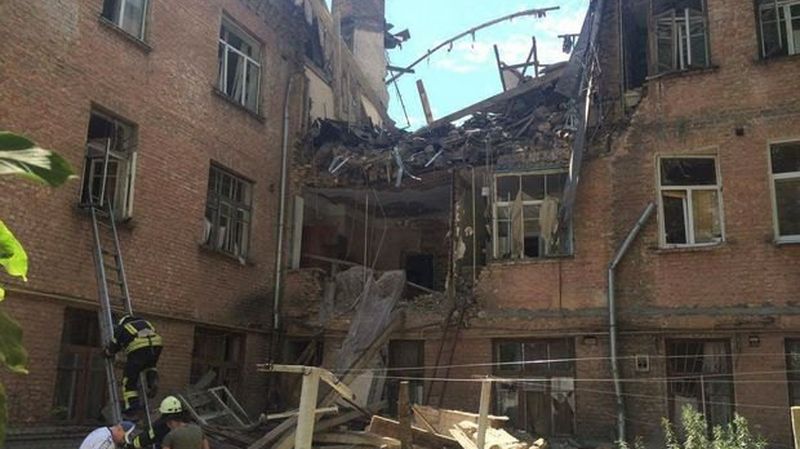 Пострадавшая в результате обвала дома в Киеве скончалась