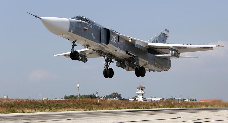 Путин одобрил размещение российской авиагруппы в Сирии на 49 лет