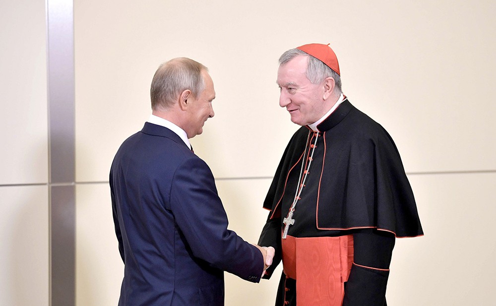 Госсекретарь Ватикана прокомментировал визит в Россию