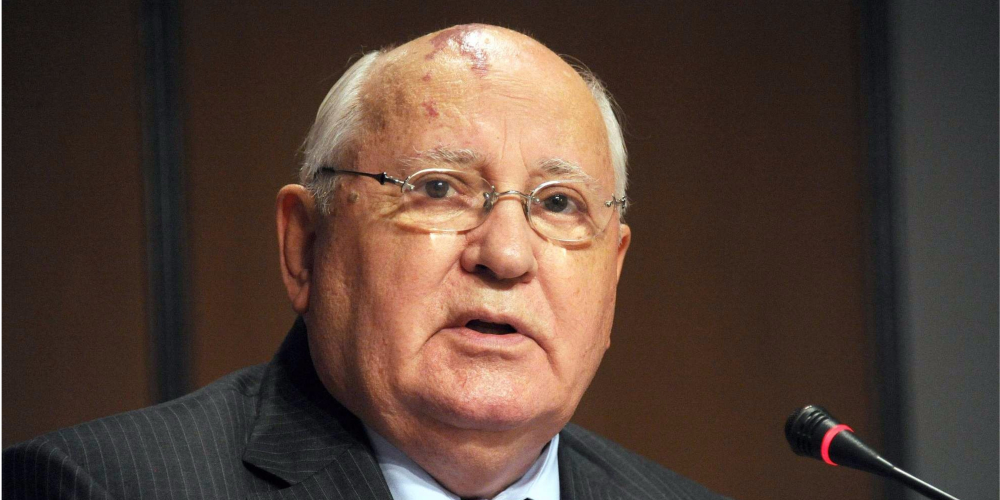 Горбачев призвал Россию и США к компромиссам
