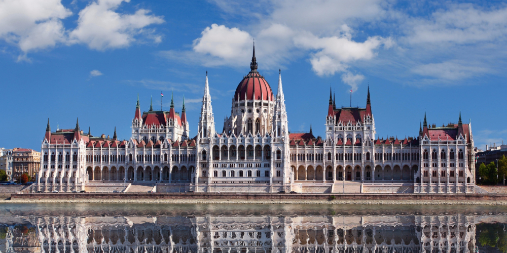 Парламент Венгрии осудил новую редакцию украинского закона об образовании