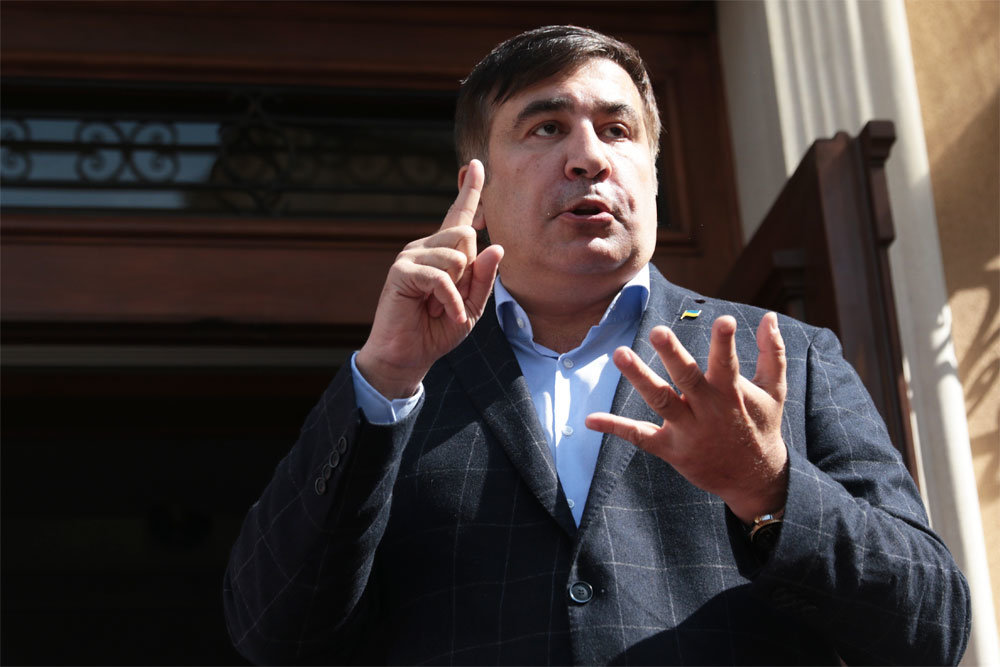 Саакашвили: Взрывы — циничный подарок Путина на день рождения Порошенко