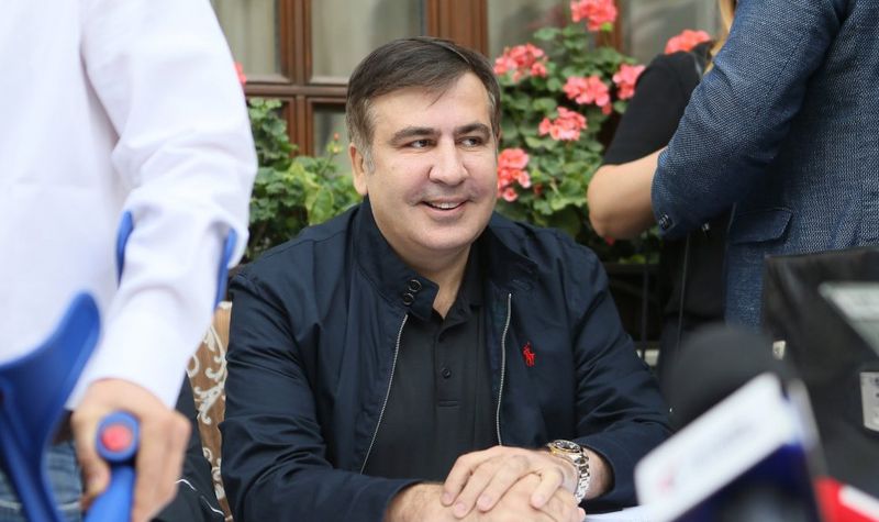 Саакашвили: надо срочно спасать Киев