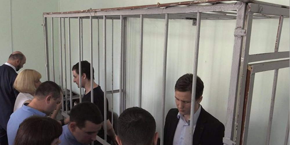Адвокат: ЕСПЧ принял жалобу о незаконном аресте Васильца и Тимонина