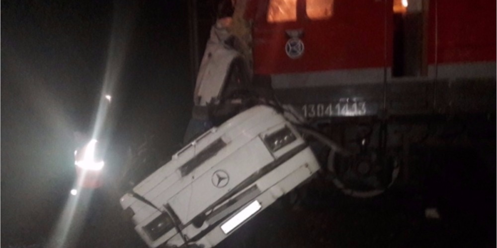 Во Владимирской области РФ поезд столкнулся с автобусом, не менее 17 погибших