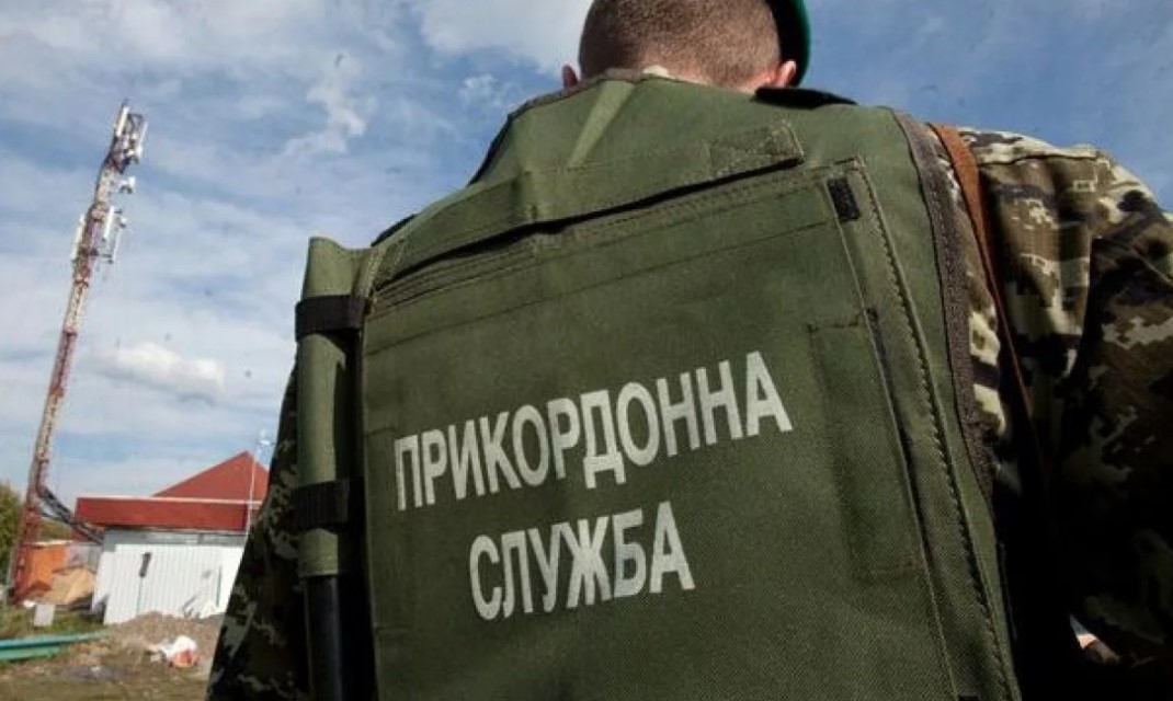 Задержанным в РФ украинским пограничникам предъявлено обвинение