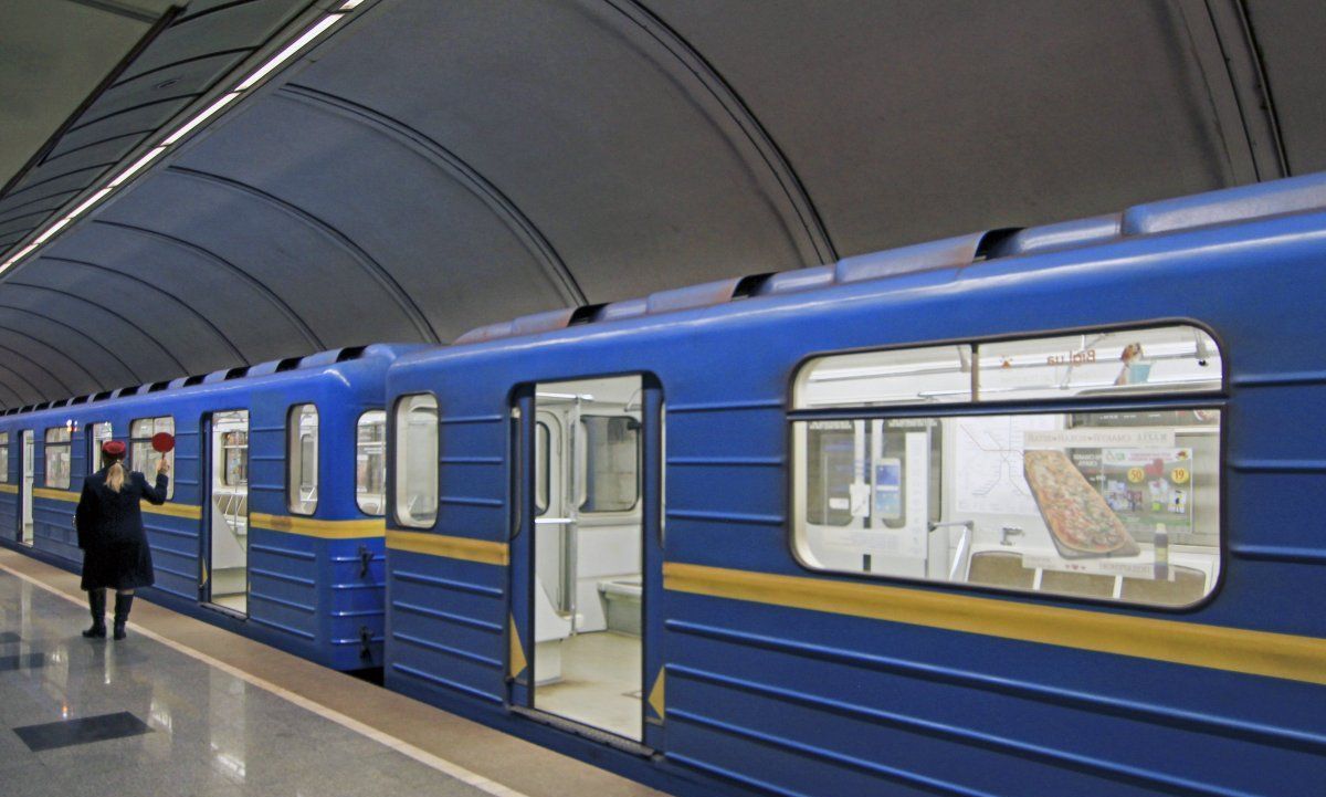 Неизвестный «заминировал» весь метрополитен в Киеве
