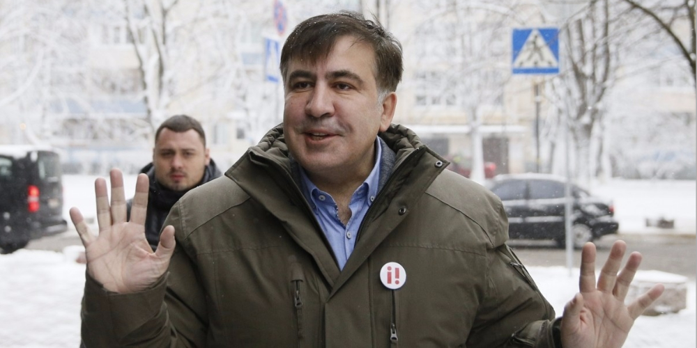 Саакашвили: Порошенко выводит на Крещатик Антимайдан
