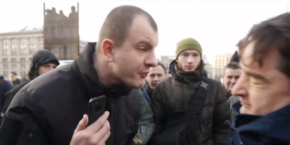 Видео: На Майдане плюнули в Гужву