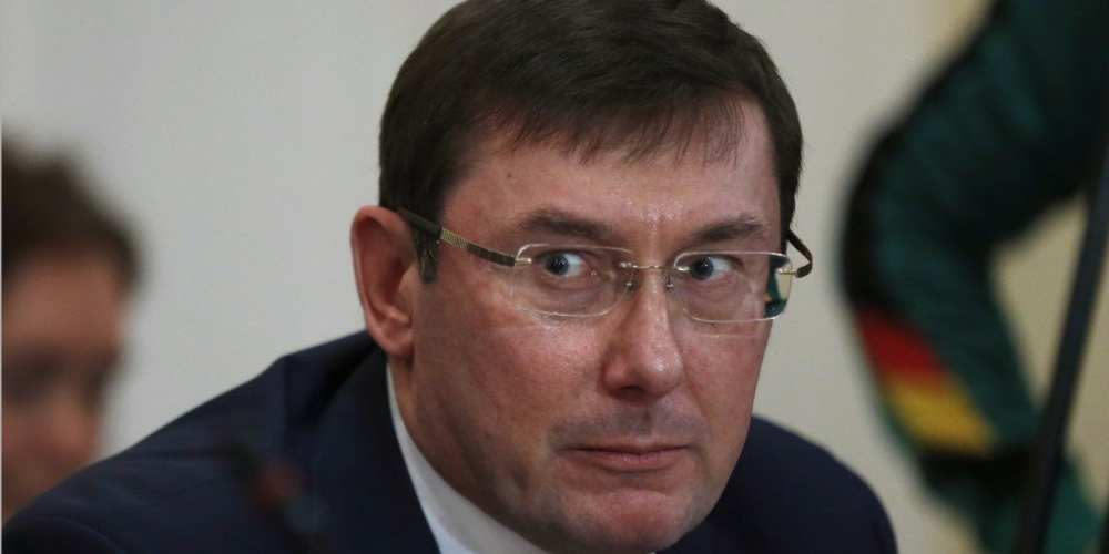 Луценко: Саакашвили с боевиками захватил комитет Рады