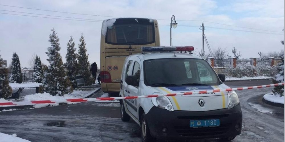В МИД Польши назвали взрыв у автобуса во Львове «очередным антипольским происшествием»