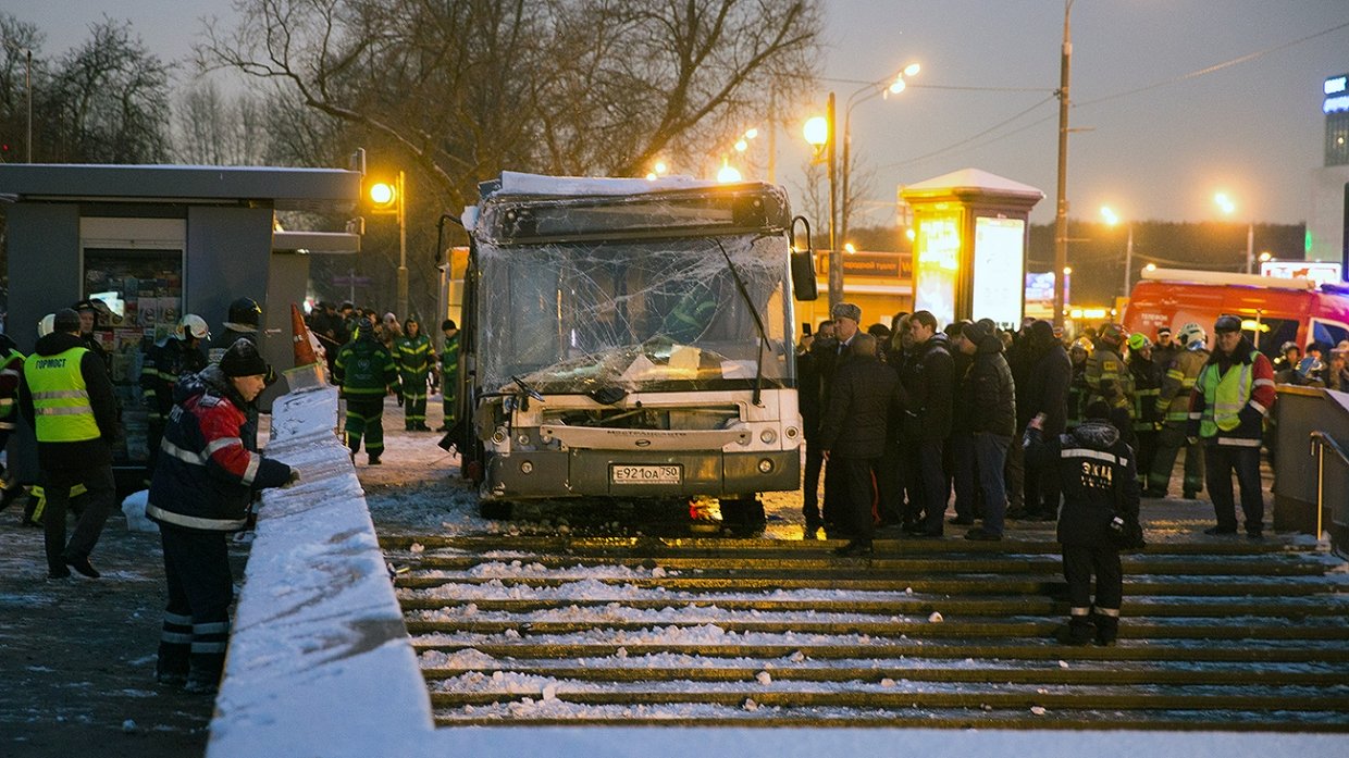 Опознаны все погибшие в ДТП с автобусом в Москве