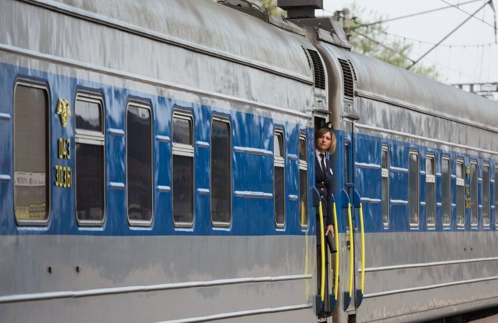 Укрзализныця запустила новый график движения поездов