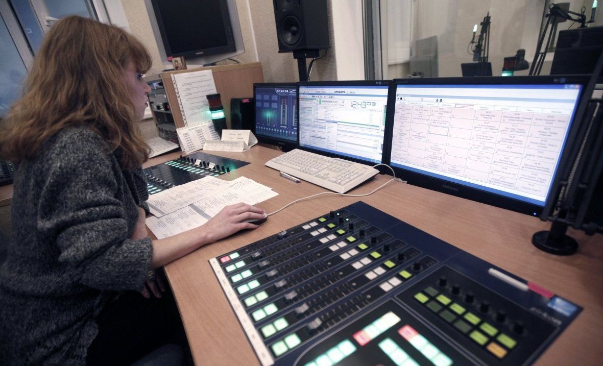 Четырем украинским радиостанциям изменили языковые квоты