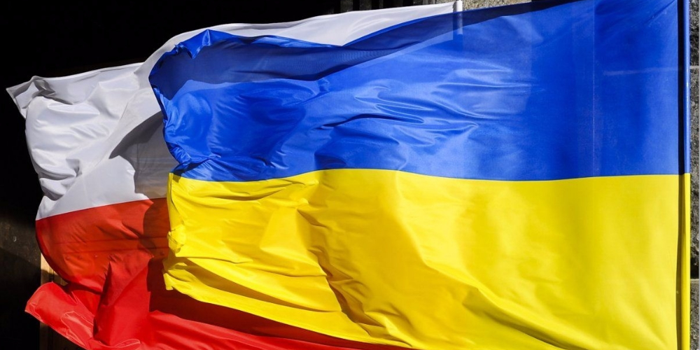 В посольстве ответили на слова Моравецкого об украинских беженцах